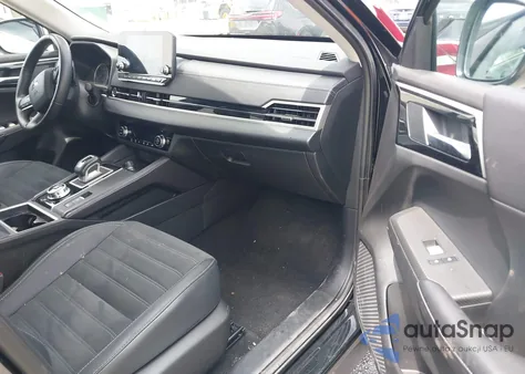 2024 Mitsubishi Outlander Se/Black Edition z USA, uszkodzony, nr VIN JA4J3VA89RZ076932